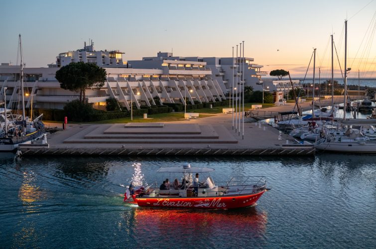 soiree balade en bateau grau du roi